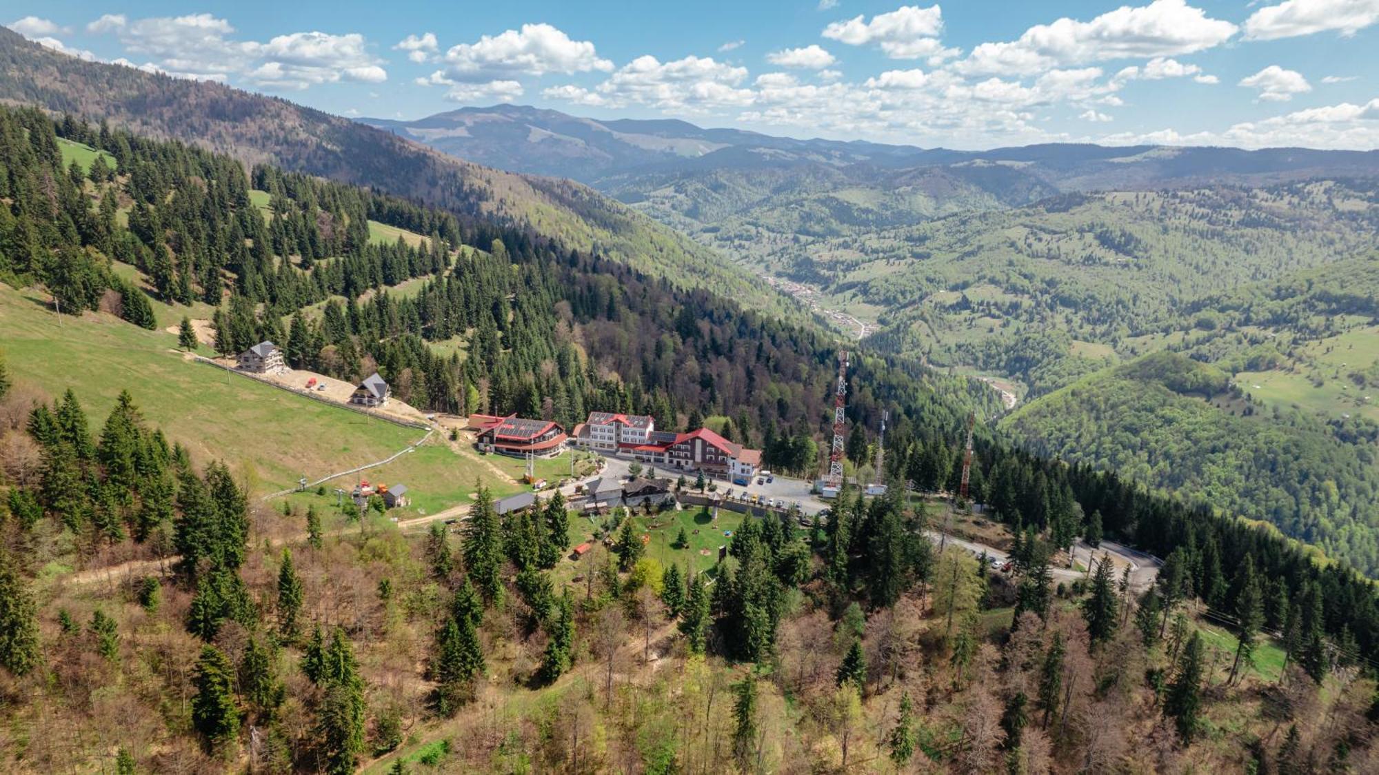 Complex Turistic Alpina Blazna Sant Hotell Eksteriør bilde