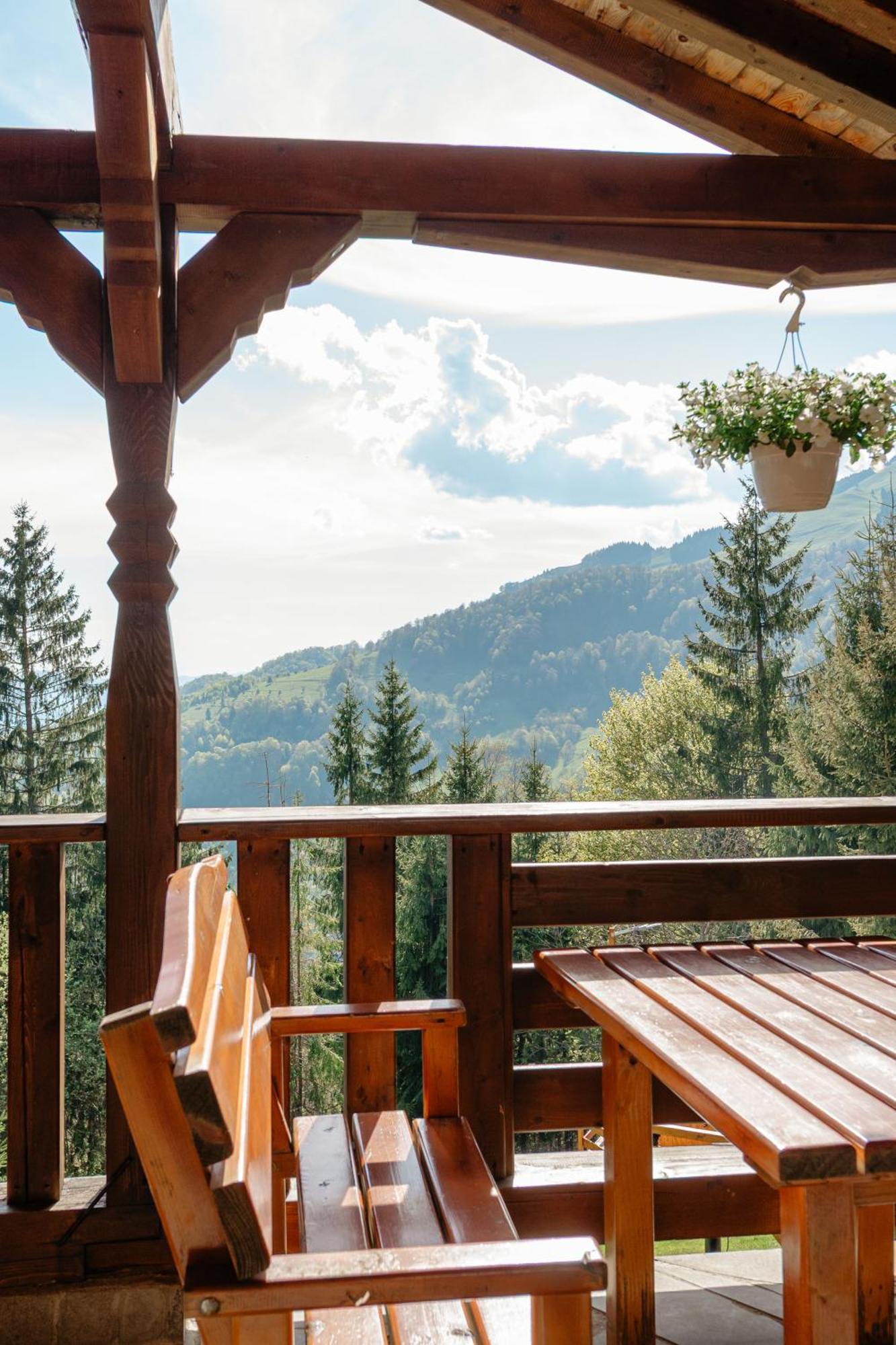 Complex Turistic Alpina Blazna Sant Hotell Eksteriør bilde